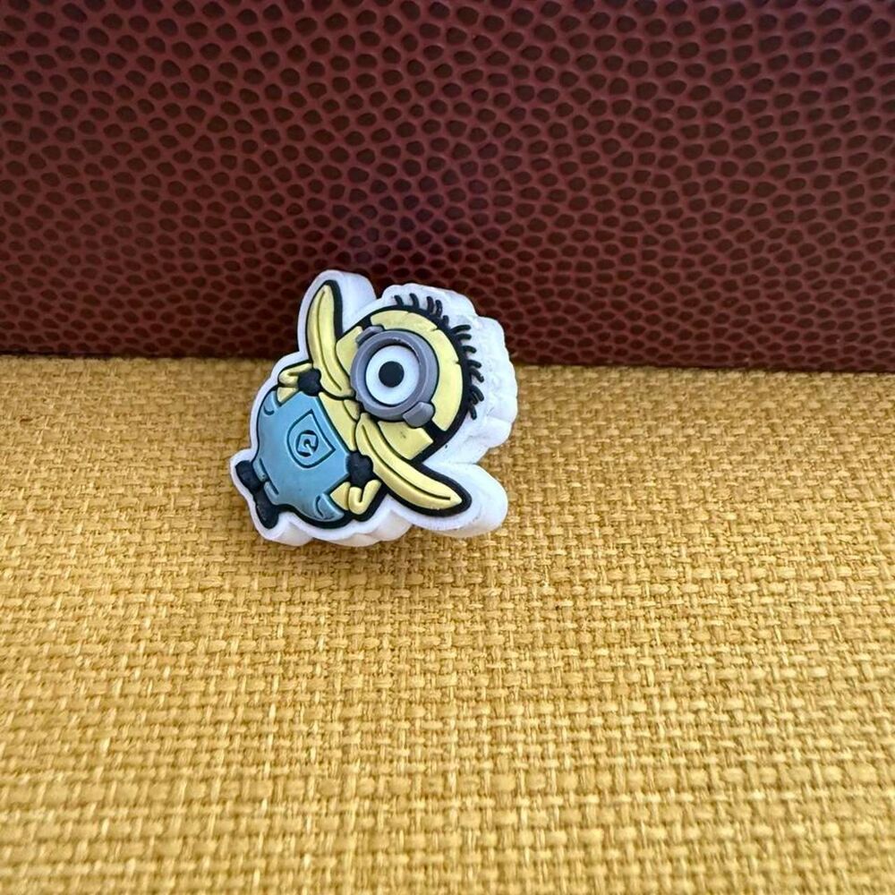 Disney Women's multi Jewellery minion croc charm mini trinket